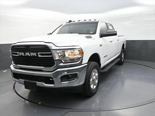 2019 RAM 2500 Big Horn Crew Cab 4x4 6'4' Box
