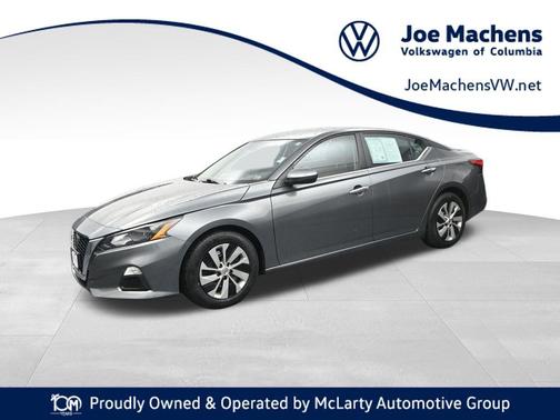 2022 Nissan Altima S FWD