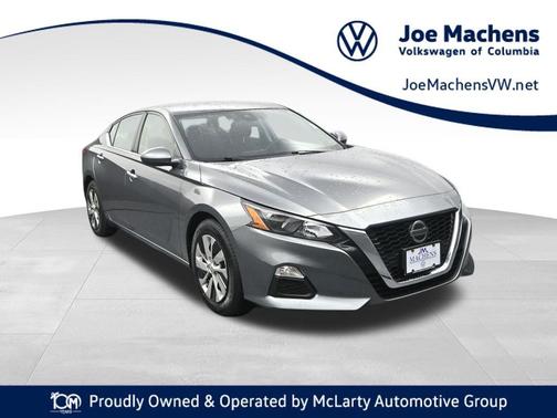 2022 Nissan Altima S FWD