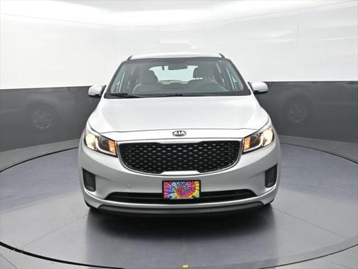 2018 Kia Sedona L