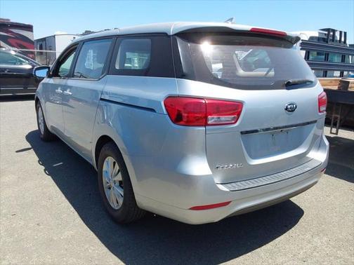 2018 Kia Sedona L