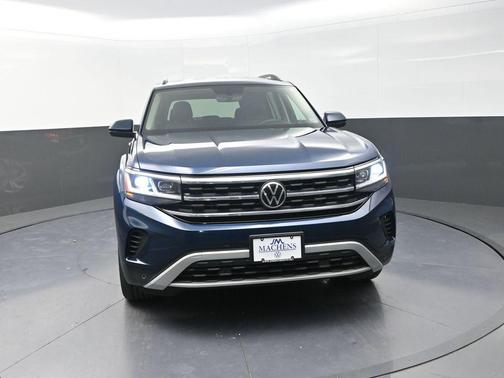 2022 Volkswagen Atlas 3.6L SE w/Technology