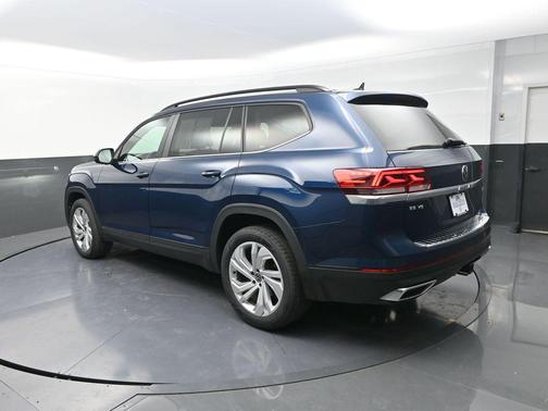 2022 Volkswagen Atlas 3.6L SE w/Technology