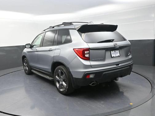 2020 Honda Passport AWD Touring