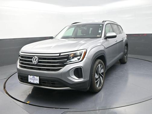 2024 Volkswagen Atlas 2.0T SE w/Technology 4MOTION