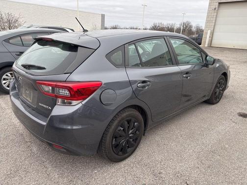 2022 Subaru Impreza Base