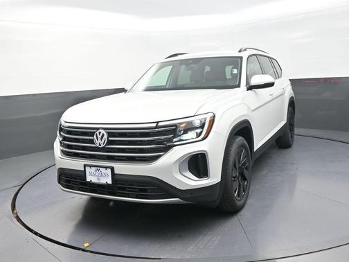 2026 Volkswagen Atlas 2.0T SE w/Technology 4MOTION