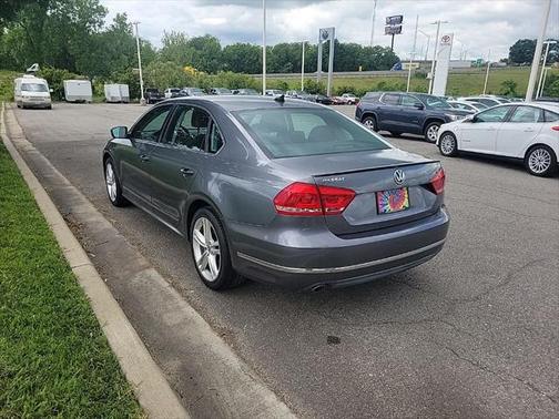 2014 Volkswagen Passat 2.0L TDI DSG SEL Premium