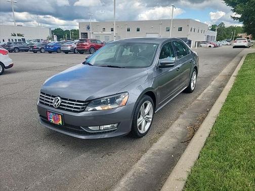 2014 Volkswagen Passat 2.0L TDI DSG SEL Premium