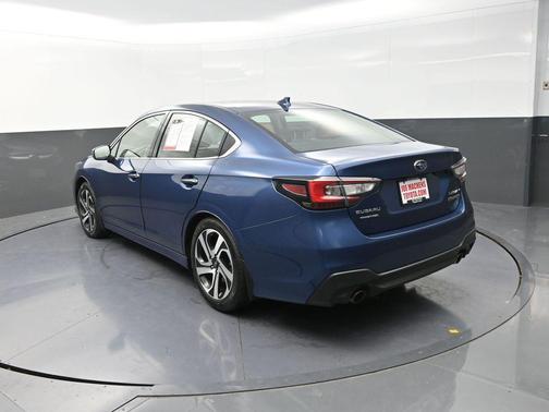 2022 Subaru Legacy Touring XT