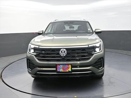 2025 Volkswagen Atlas 2.0T SEL Premium R-Line 4MOTION