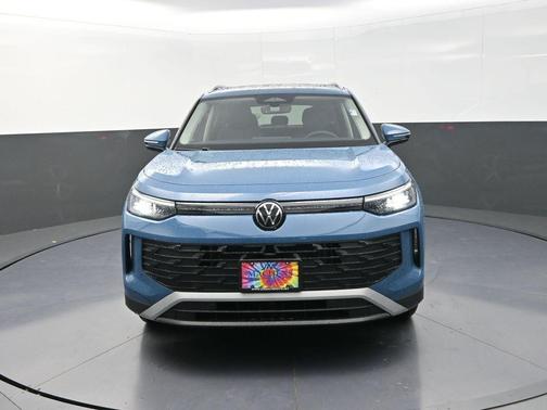 2025 Volkswagen Tiguan 2.0T SE 4MOTION