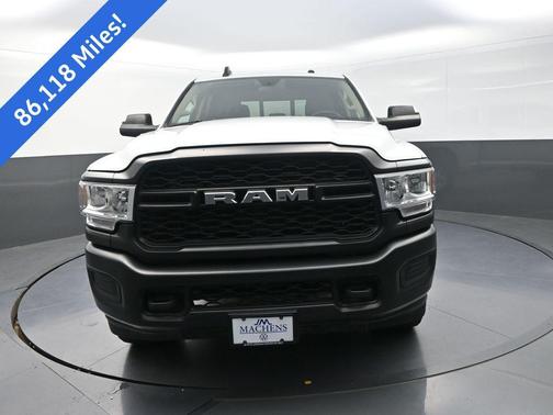 2020 RAM 2500 Tradesman Crew Cab 4X4 6'4' Box