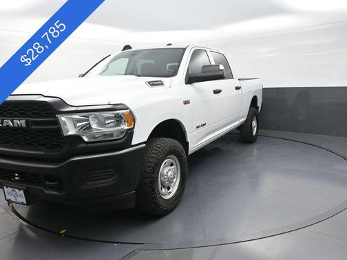 2020 RAM 2500 Tradesman Crew Cab 4X4 6'4' Box