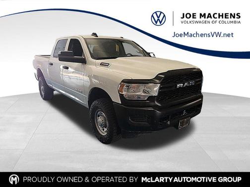 2020 RAM 2500 Tradesman Crew Cab 4X4 6'4' Box