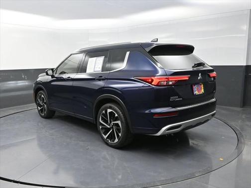 2022 Mitsubishi Outlander SEL 2.5 2WD