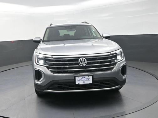 Silvermist 2026 Volkswagen Atlas 2.0T SE w/Technology 4MOTION