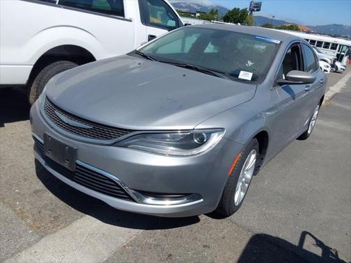 2016 Chrysler 200 Limited
