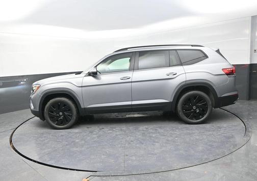 2026 Volkswagen Atlas 2.0T SE w/Technology 4MOTION