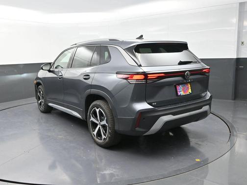 2025 Volkswagen Tiguan 2.0T SE 4MOTION