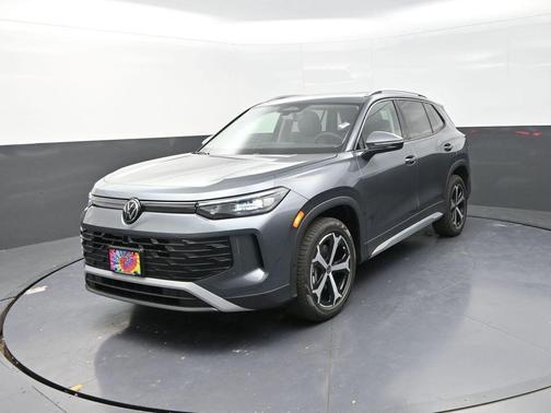 2025 Volkswagen Tiguan 2.0T SE 4MOTION