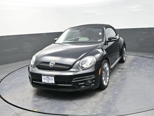 2018 Volkswagen Beetle 2.0T SE