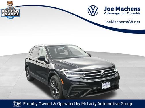Deep Black 2023 Volkswagen Tiguan 2.0T SE