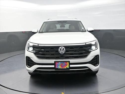 2025 Volkswagen Atlas 2.0T SEL Premium R-Line 4MOTION
