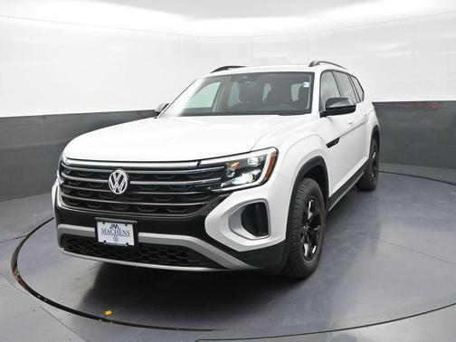 2026 Volkswagen Atlas 2.0T Peak Edition