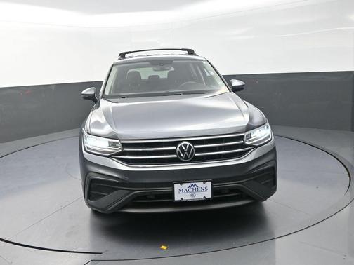 Platinum Gray Metallic 2023 Volkswagen Tiguan 2.0T S