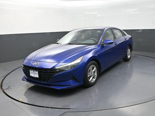 2021 Hyundai ELANTRA SE