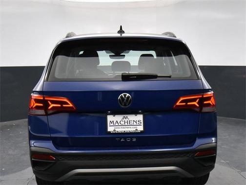 Dusk Blue Metallic 2022 Volkswagen Taos 1.5T S