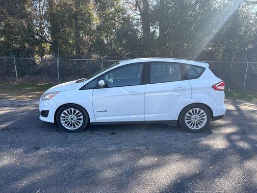2017 Ford C-Max Hybrid SE