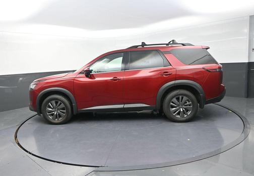 2022 Nissan Pathfinder SV 4WD