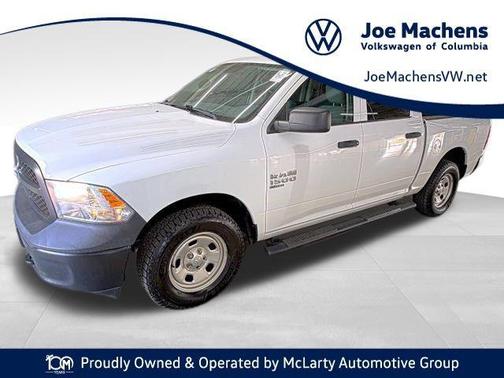 Bright White Clearcoat 2019 RAM 1500 Tradesman