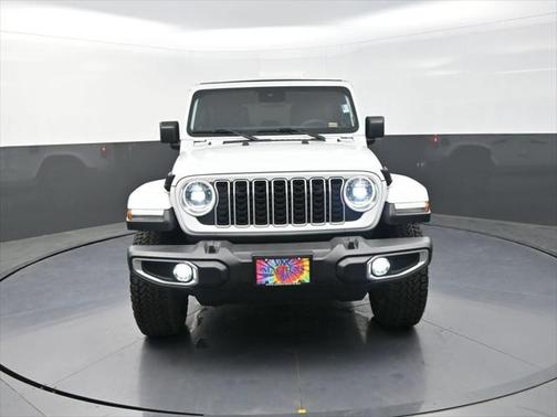 2024 Jeep Wrangler 4-Door Sahara 4x4