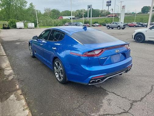 2019 Kia Stinger Base