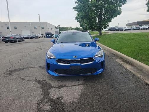 2019 Kia Stinger Base