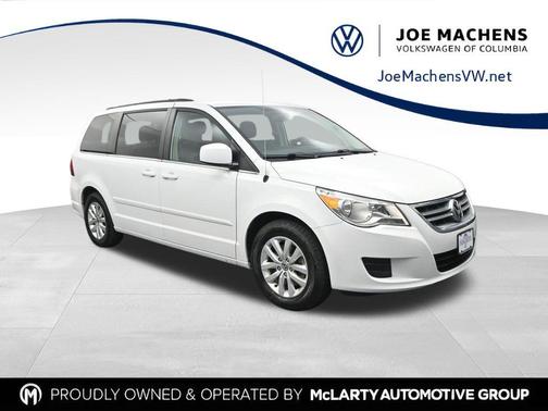2013 Volkswagen Routan SE