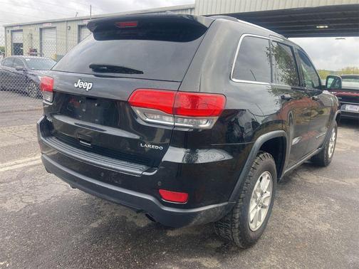 2019 Jeep Grand Cherokee Laredo