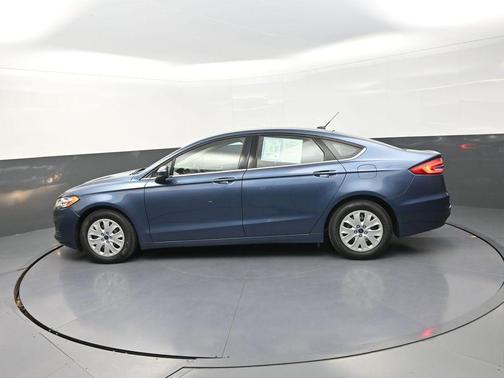 2019 Ford Fusion S