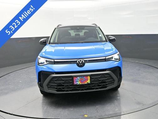 2025 Volkswagen Taos 1.5T SE Black