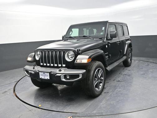 2023 Jeep Wrangler 4-Door Sahara 4x4