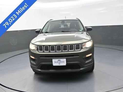 Olive Green Pearlcoat 2018 Jeep Compass Sport