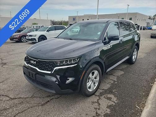 2023 Kia Sorento LX