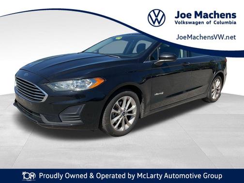 Agate Black 2019 Ford Fusion Hybrid SE