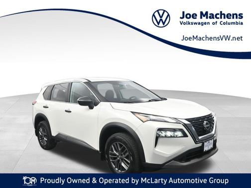 Glacier White 2023 Nissan Rogue S