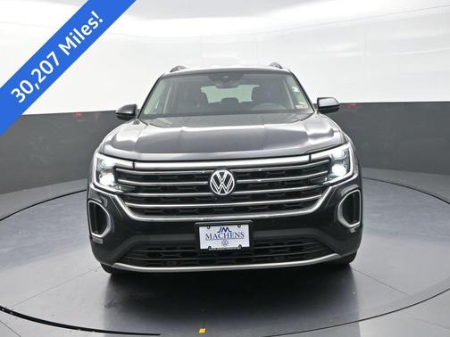 2024 Volkswagen Atlas 2.0T SE w/Technology 4MOTION