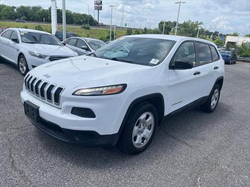 2016 Jeep Cherokee Sport