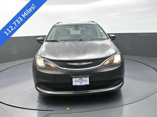 2021 Chrysler Voyager LXI